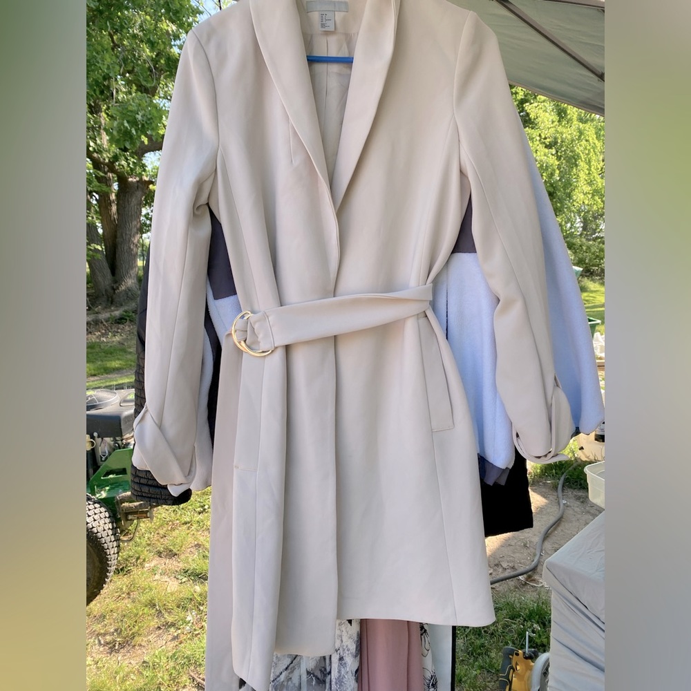 Women’s jacket, dressy size 4